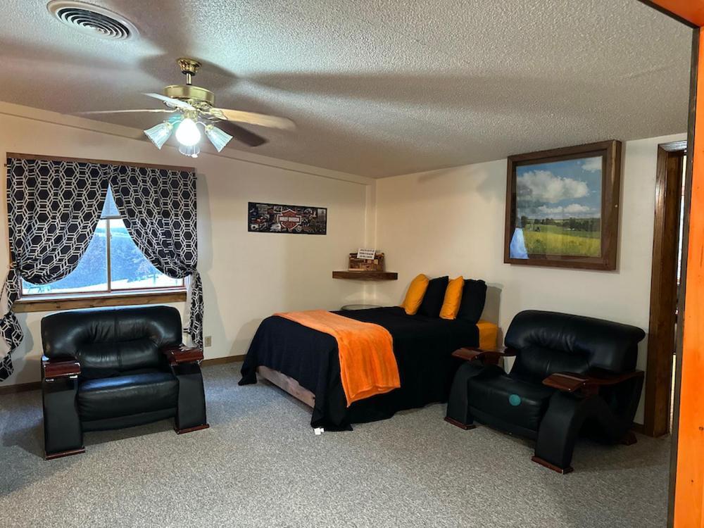 Country Cabins Hotel Chariton Exterior foto