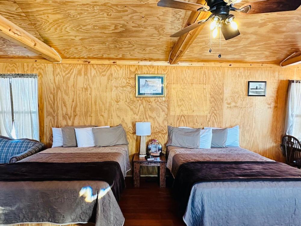 Country Cabins Hotel Chariton Exterior foto