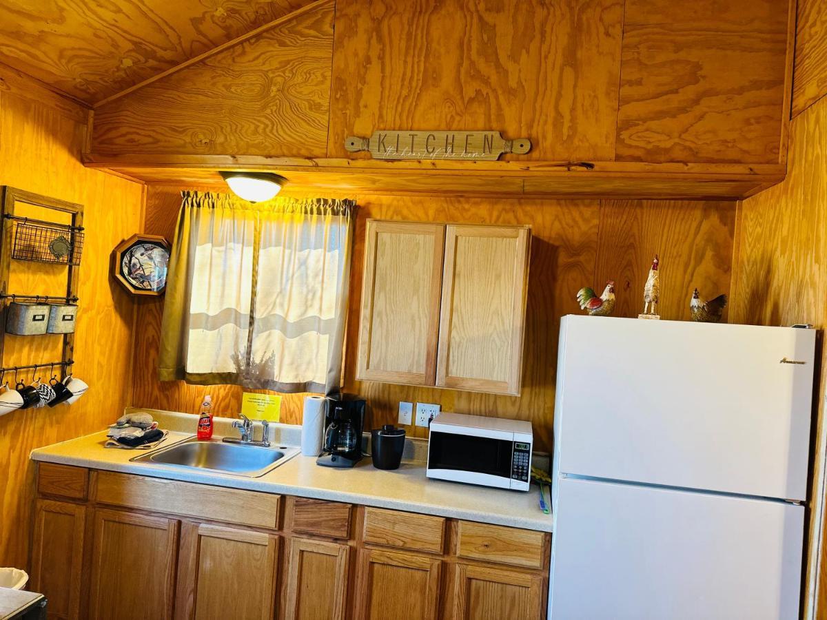 Country Cabins Hotel Chariton Exterior foto