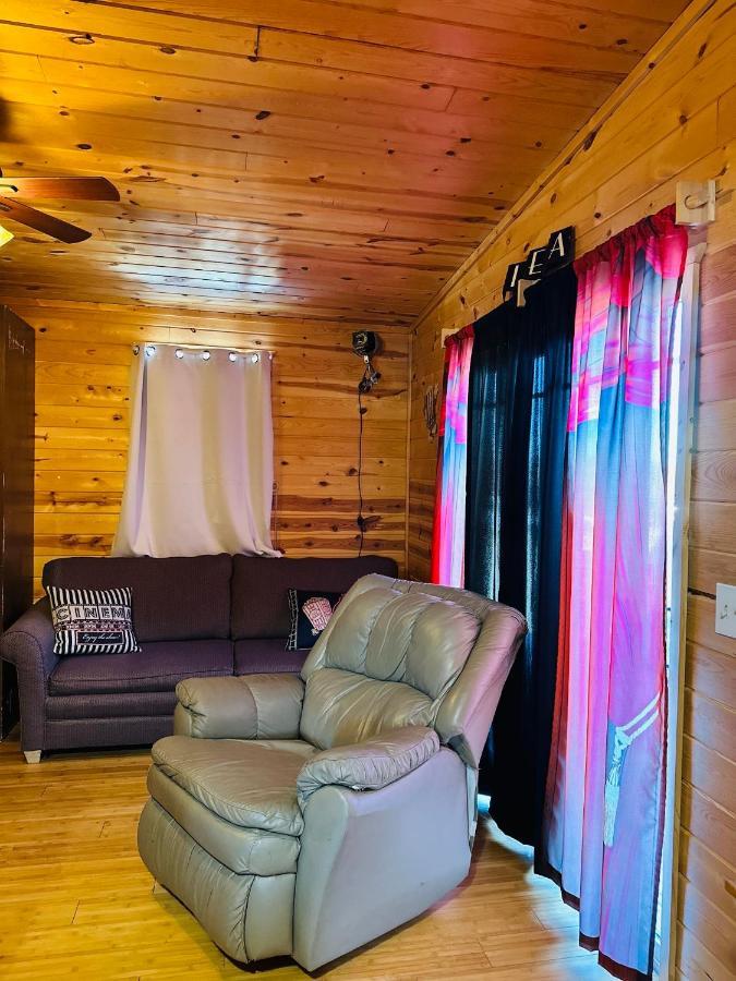 Country Cabins Hotel Chariton Exterior foto